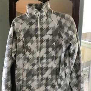 Columbia fleece jacket